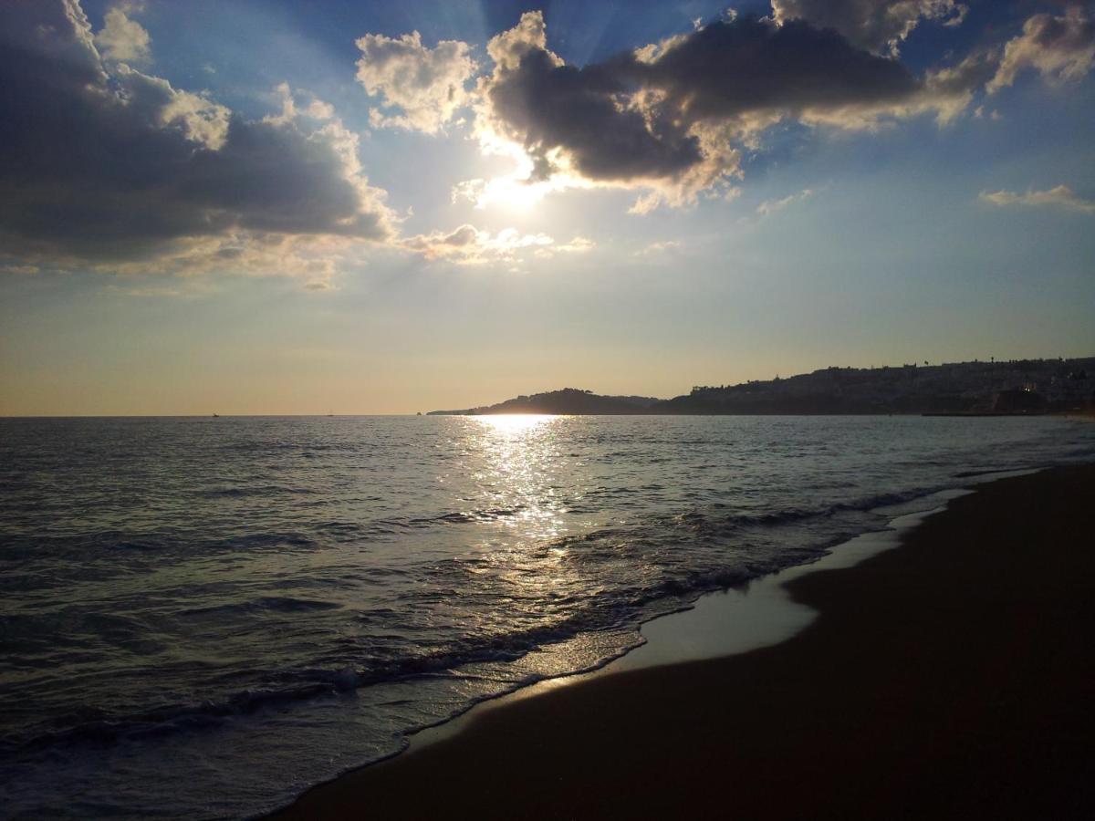 Tamatramas Bed & Breakfast Albufeira Dış mekan fotoğraf